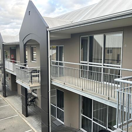 Shelby Motor Lodge Invercargill Exteriör bild